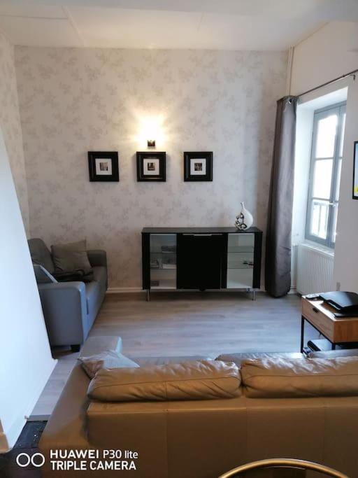L'Ancienne Forge - A Stylish Medieval Holiday Home Confolens Dış mekan fotoğraf